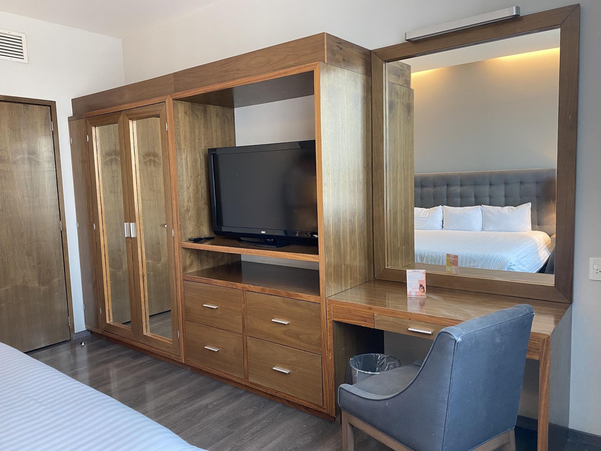 Aparthotel Del Angel 4*