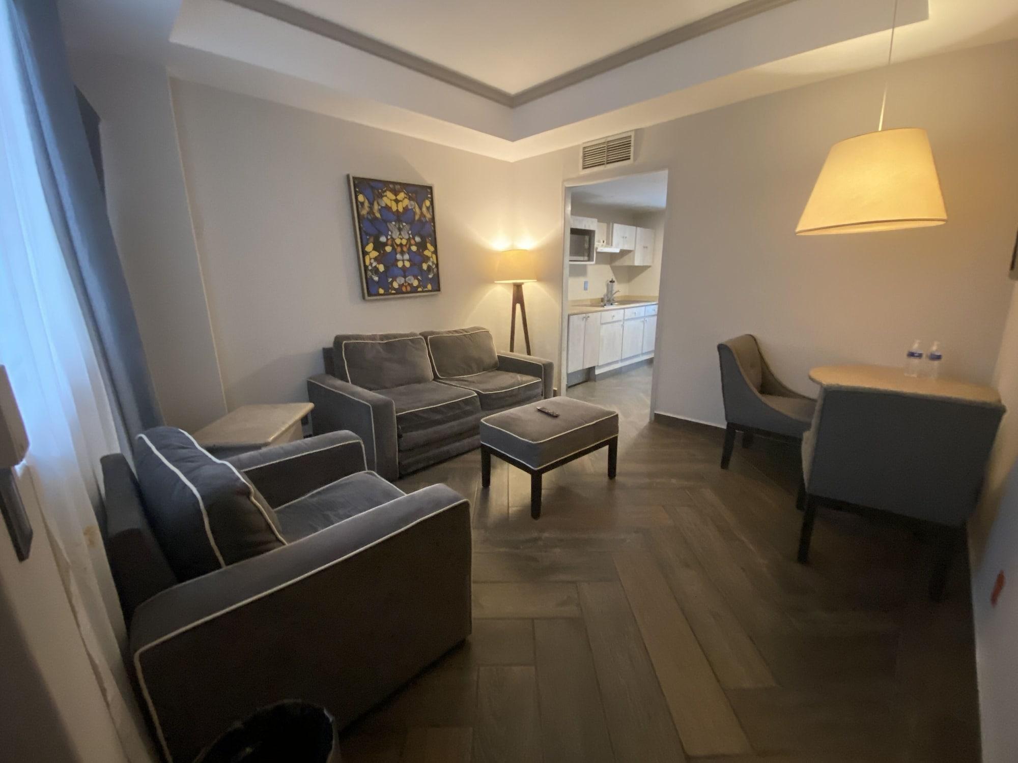 Aparthotel Del ángel 4*