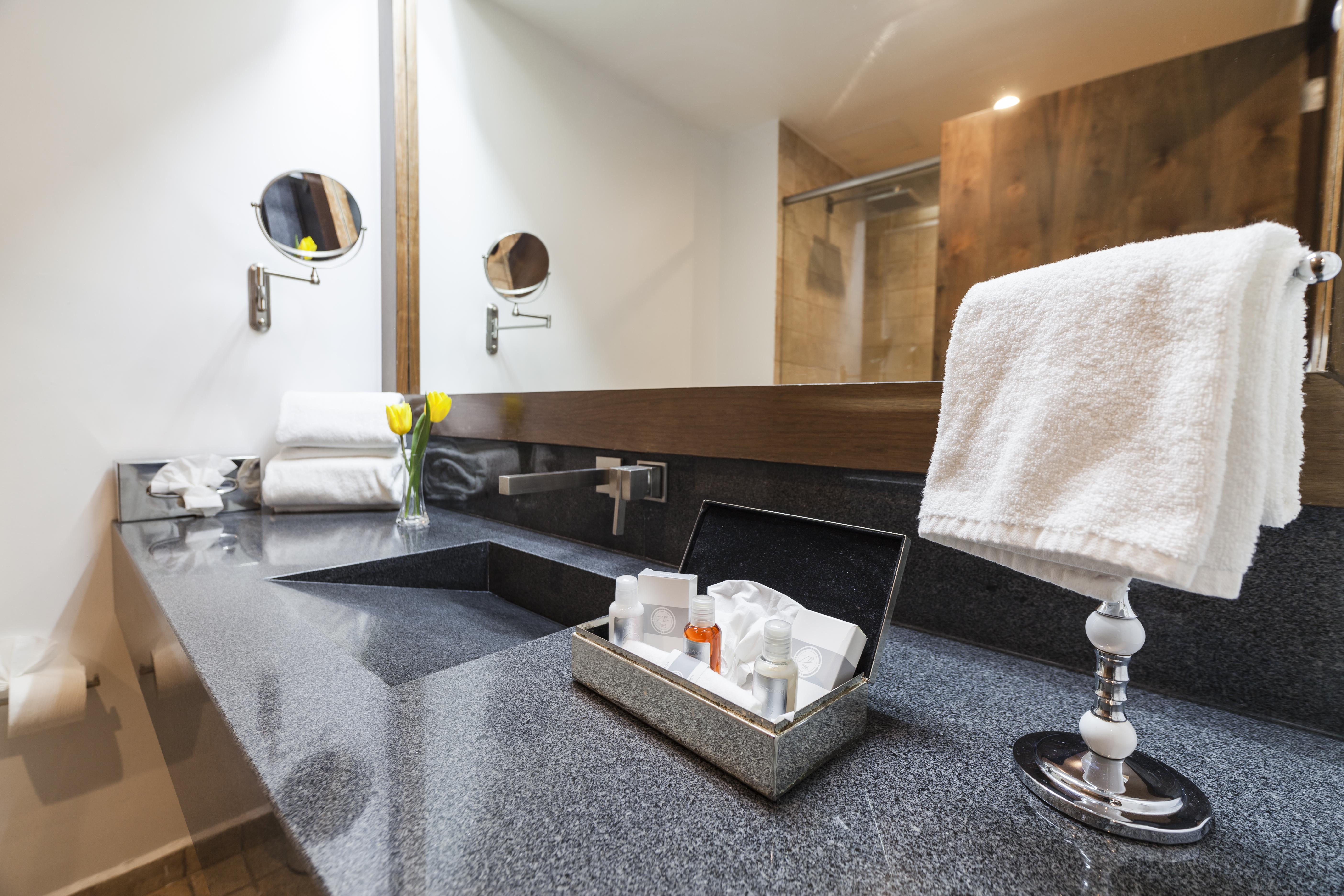 Del Angel Aparthotel 4*