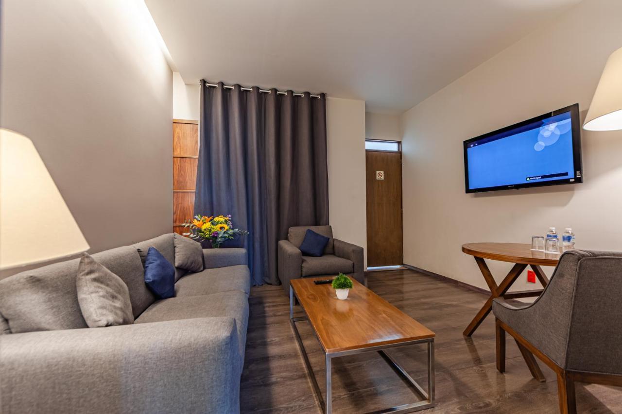 Del Angel Aparthotel 4*